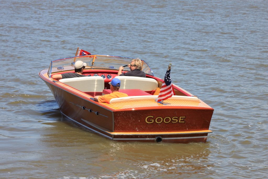 1957 Chris-Craft 23' Continental - The Wooden Runabout Company